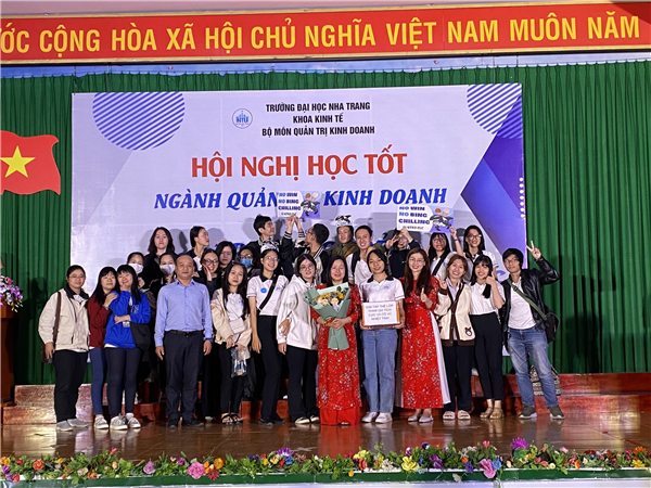 Hội nghị học tốt ngành Quản trị kinh doanh năm học 2022-2023