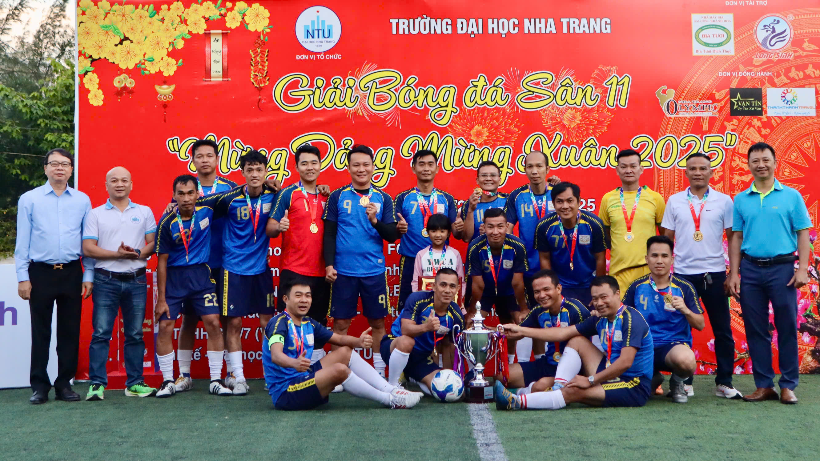 Chung kết giải bóng đá "Mừng Đảng Mừng Xuân 2025"