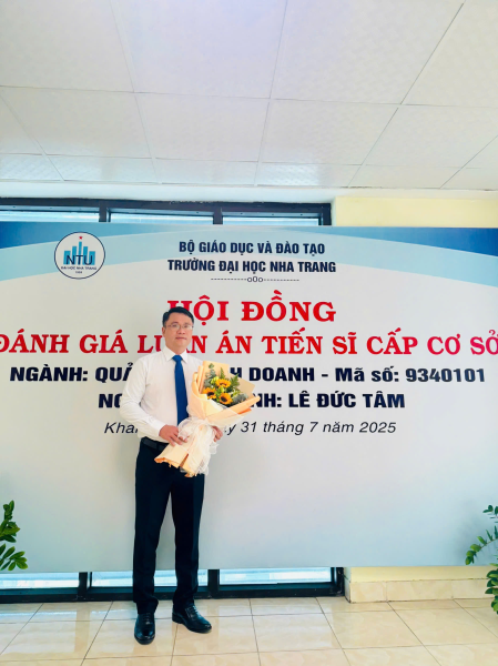 Hội đồng đánh giá Luận án tiến sĩ cấp cơ sở - NCS Lê Đức Tâm