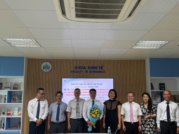 Hội đồng đánh giá Luận án tiến sĩ cấp cơ sở - NCS Lê Đức Tâm