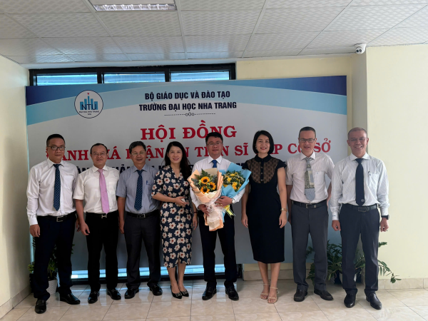 Hội đồng đánh giá Luận án tiến sĩ cấp cơ sở - NCS Lê Đức Tâm