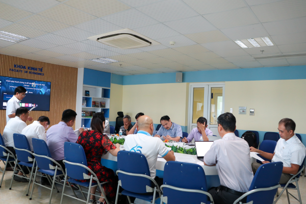 Seminar gắn kết học thuật với cộng đồng nghiên cứu chuyên sâu trong lĩnh vực quản trị tài chính doanh nghiệp